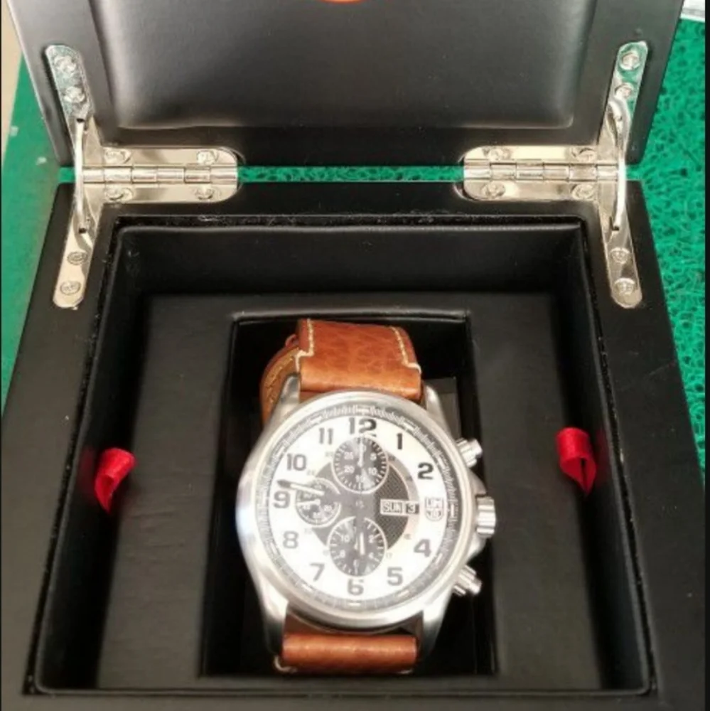LUMINOX Watch - Picture 1 of 6